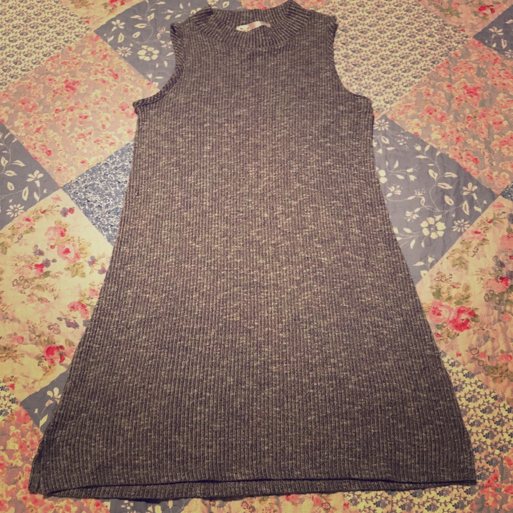 Dress - Picture 1 of 1